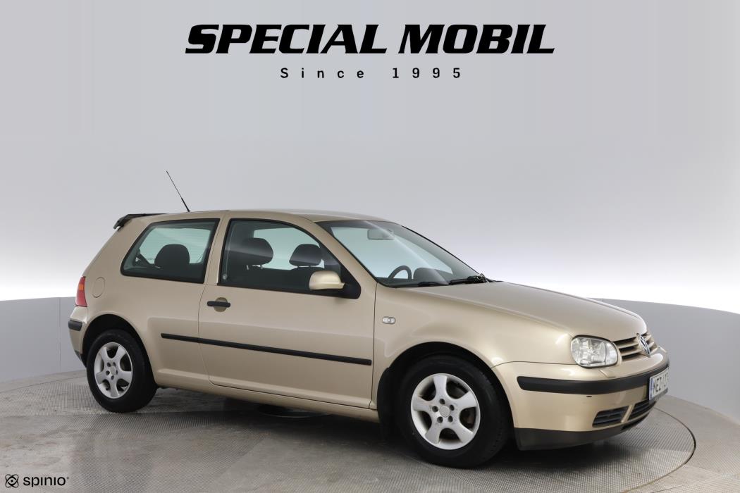 Volkswagen Golf 2002