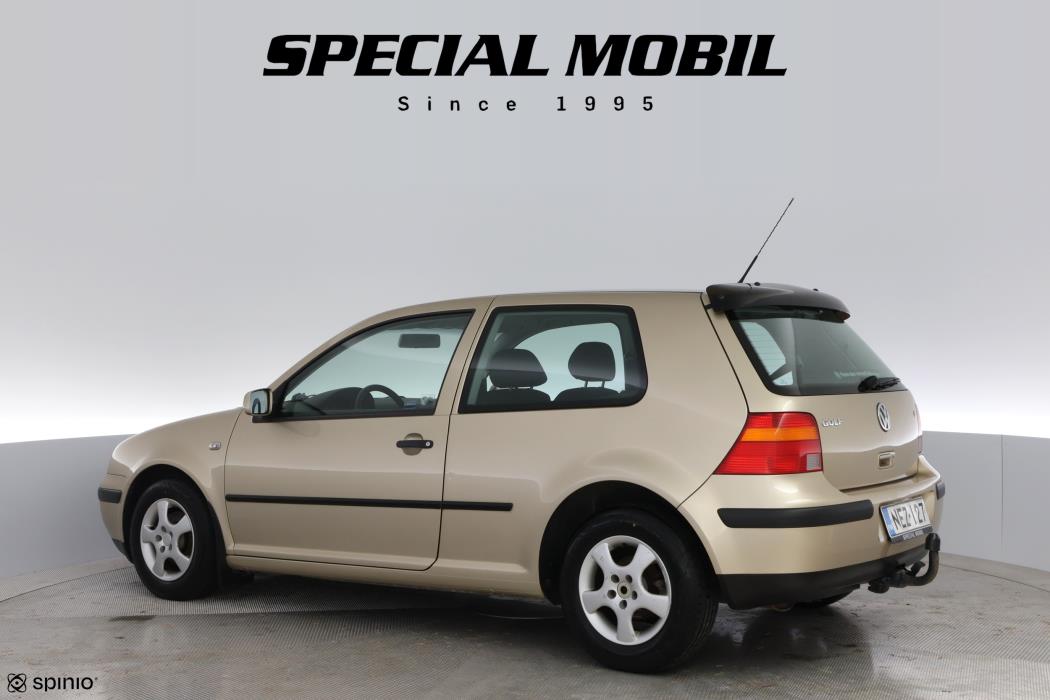 Volkswagen Golf 2002