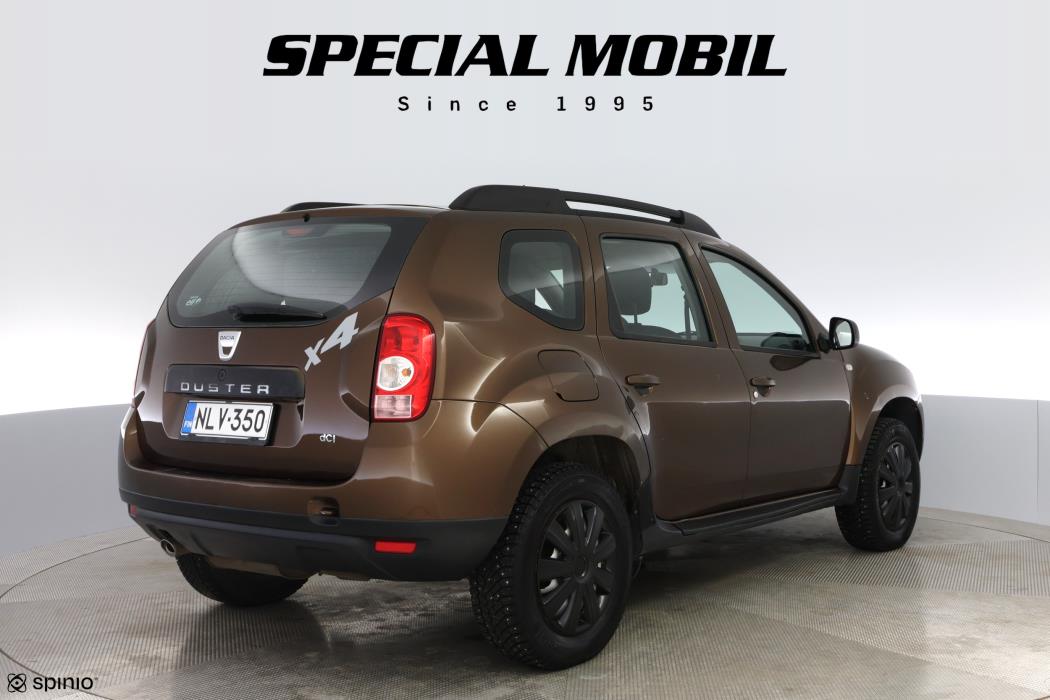 Dacia Duster 2012