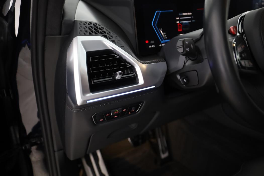BMW XM 2023
