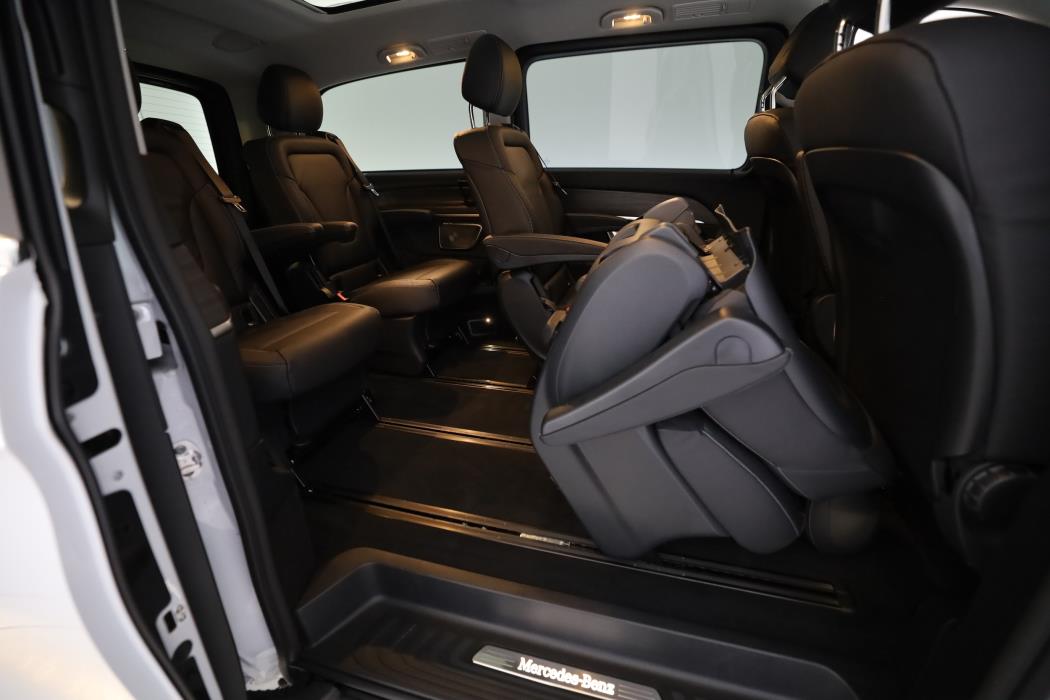 Mercedes-Benz EQV 2026