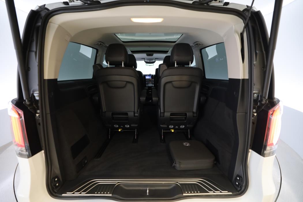 Mercedes-Benz EQV 2026