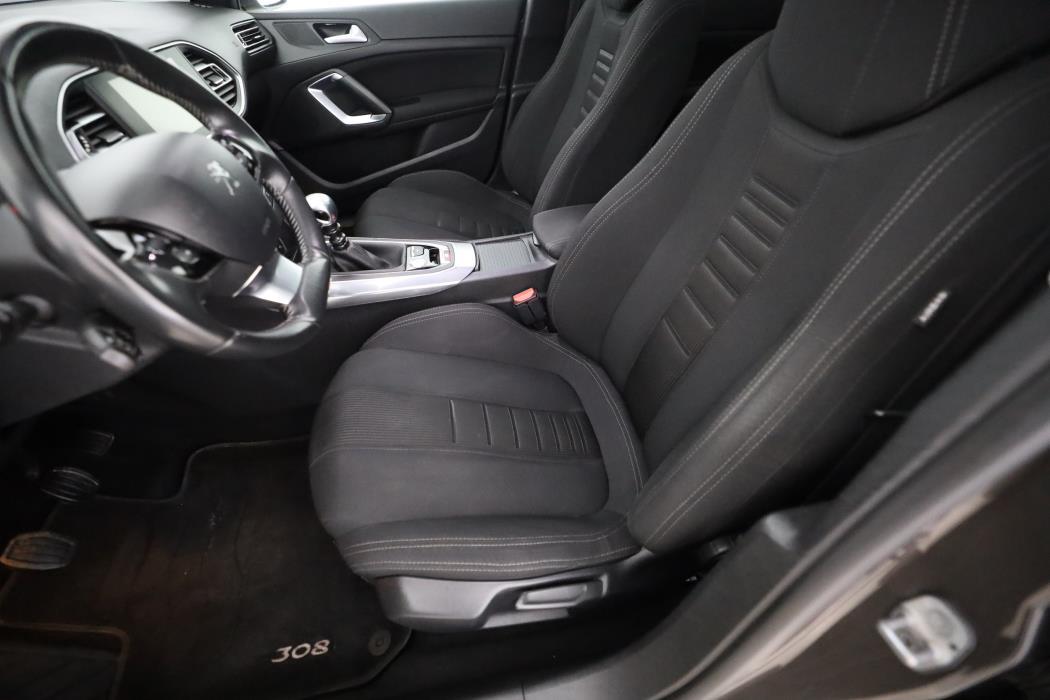 Peugeot 308 2014