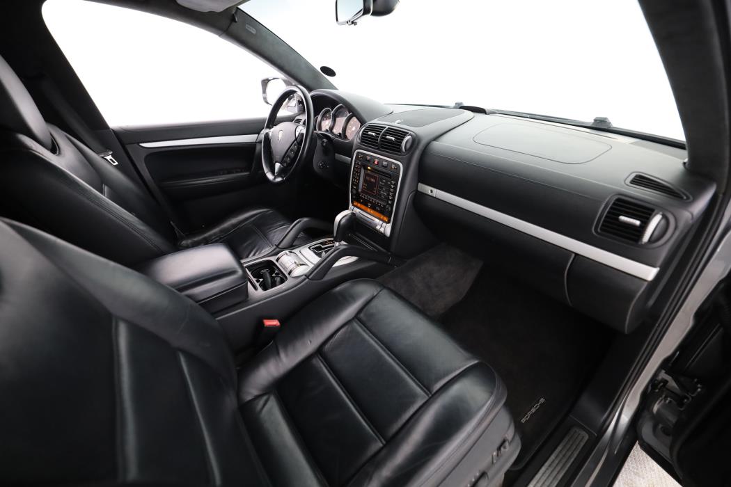 Porsche Cayenne 2007