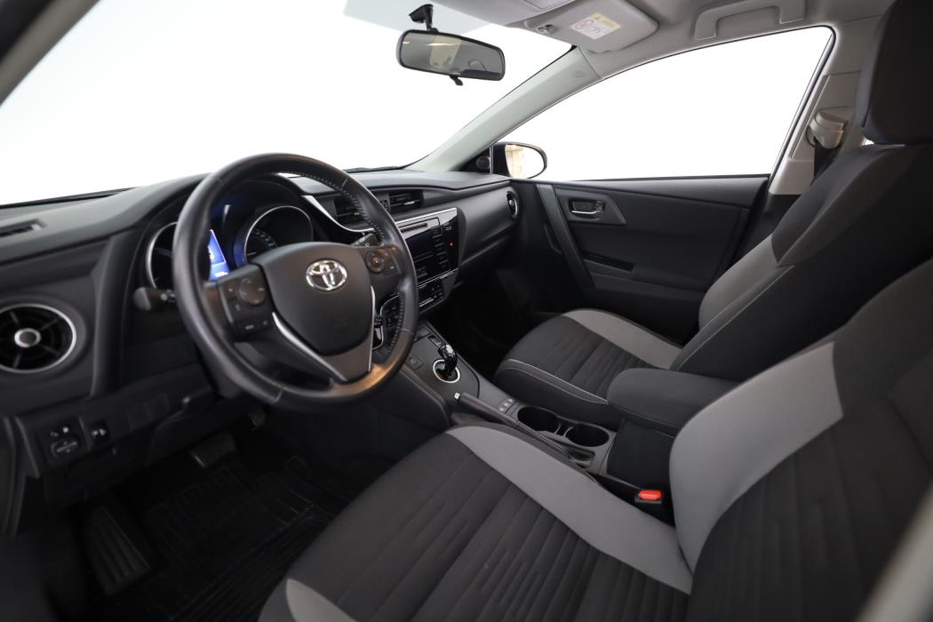 Toyota Auris 2017