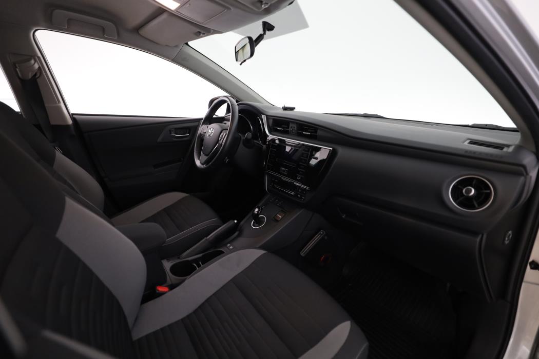 Toyota Auris 2017