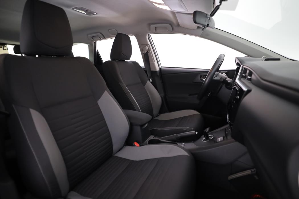 Toyota Auris 2017