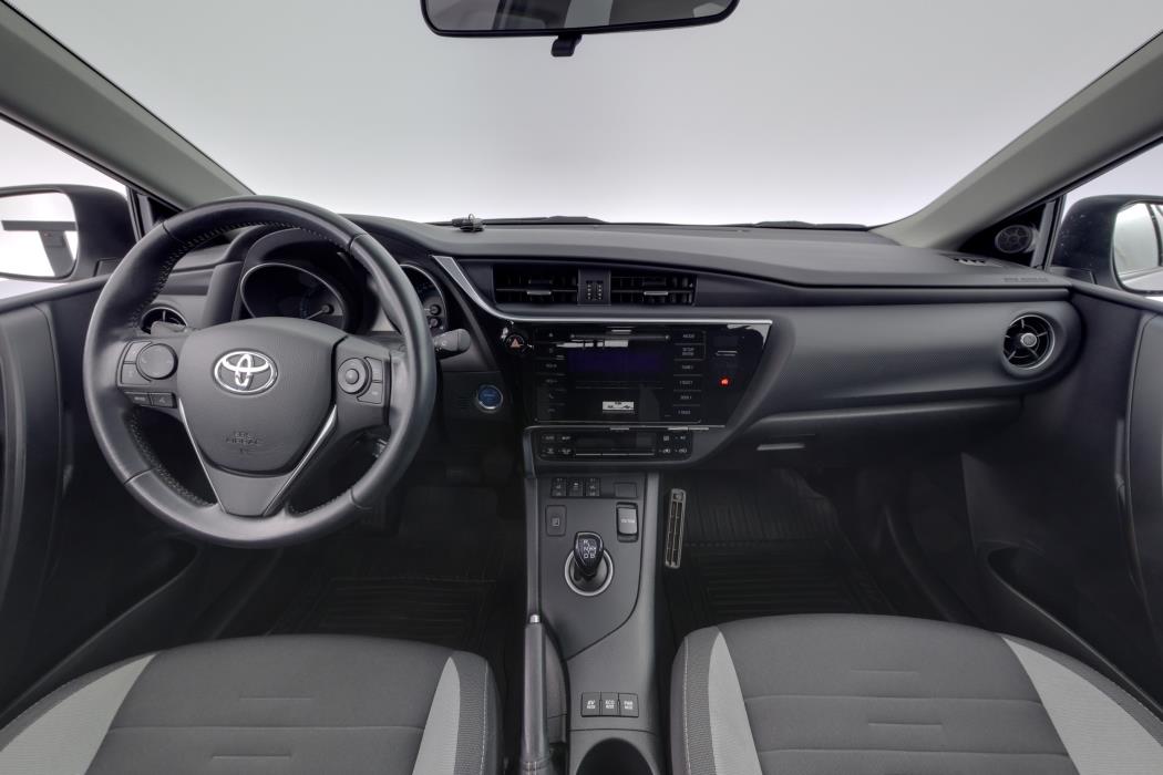 Toyota Auris 2017
