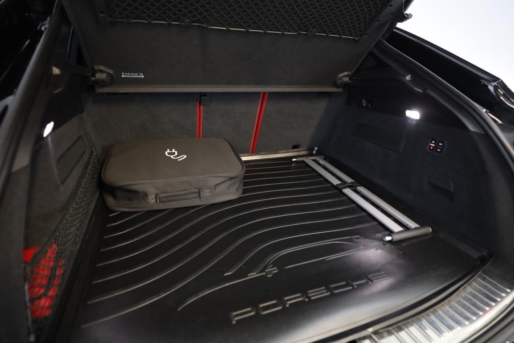 Porsche Cayenne 2020