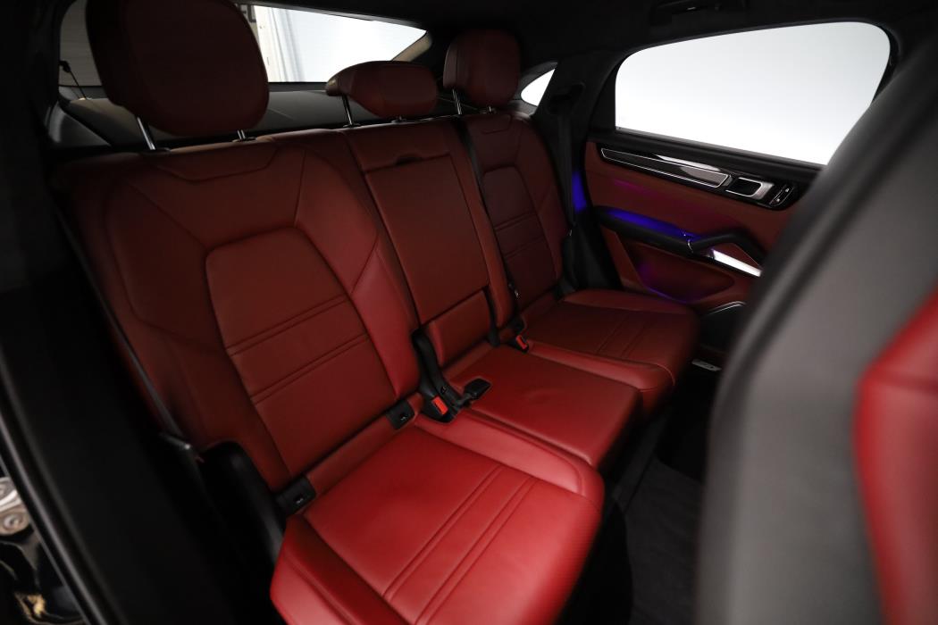 Porsche Cayenne 2020