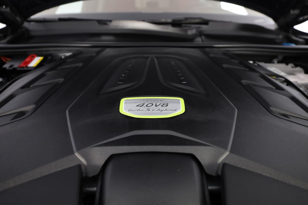 Porsche Cayenne 2020