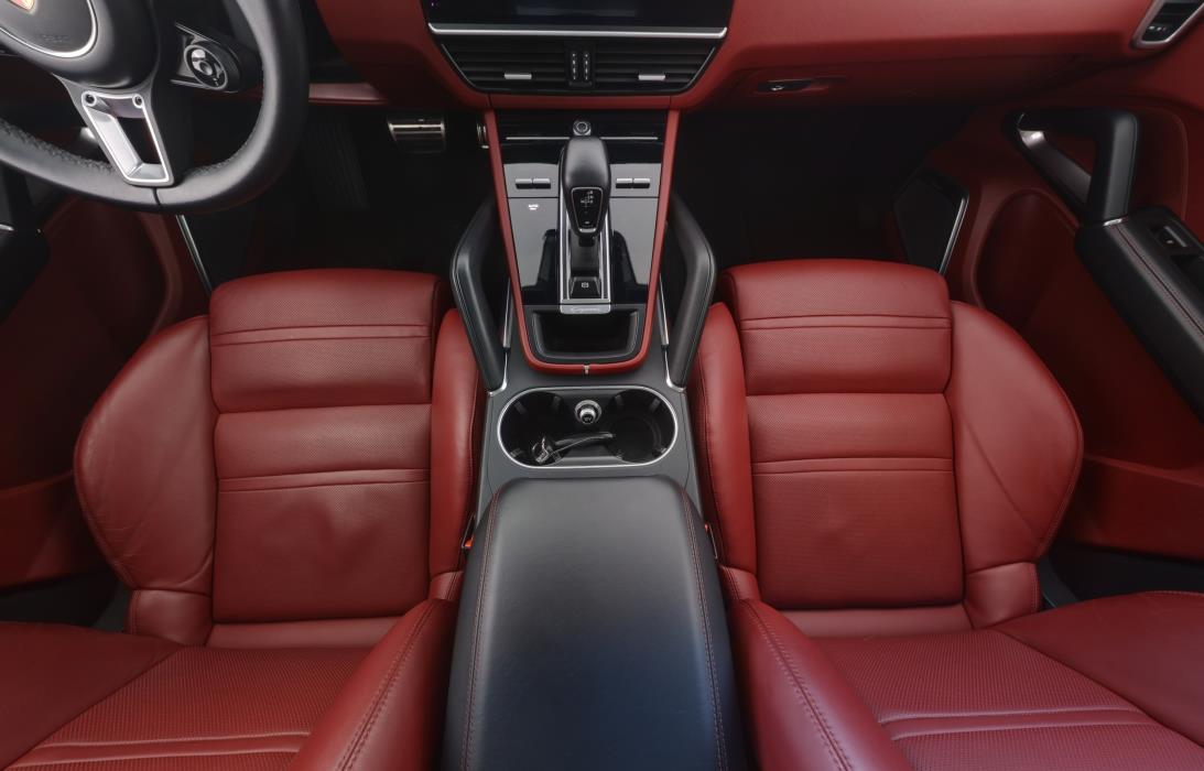 Porsche Cayenne 2020