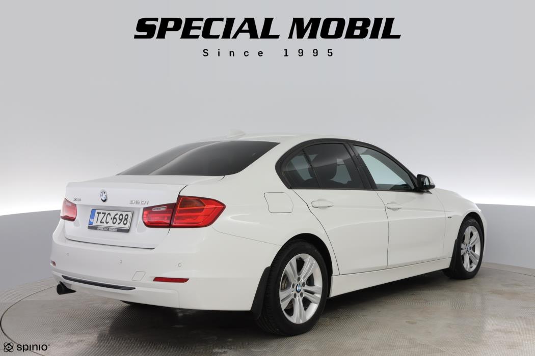 BMW 320 2013