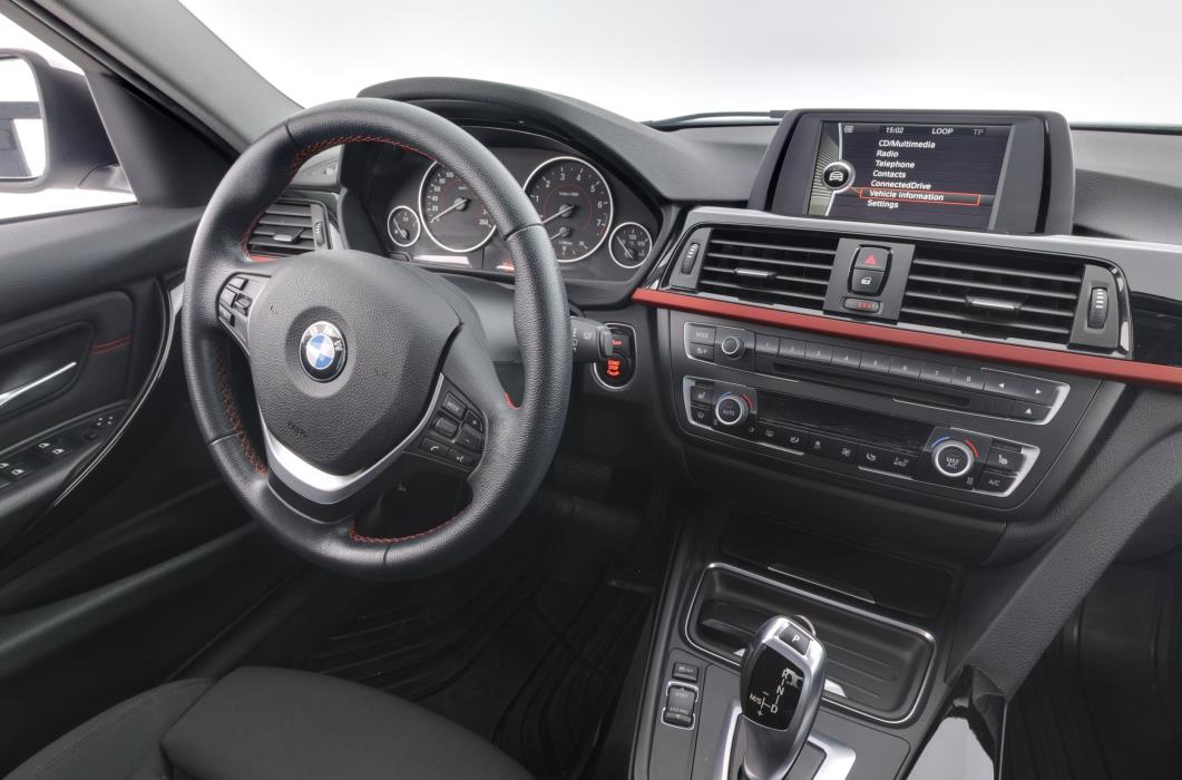 BMW 320 2013