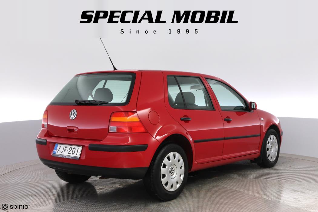 Volkswagen Golf 2002