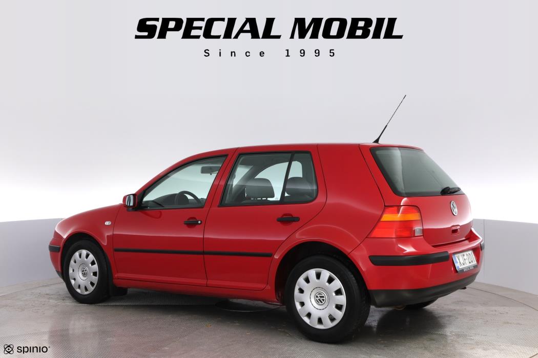 Volkswagen Golf 2002