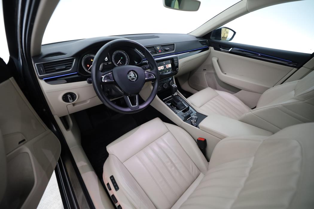 Skoda Superb 2016