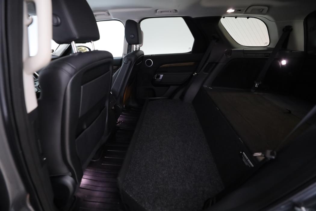 Land Rover Discovery 2018