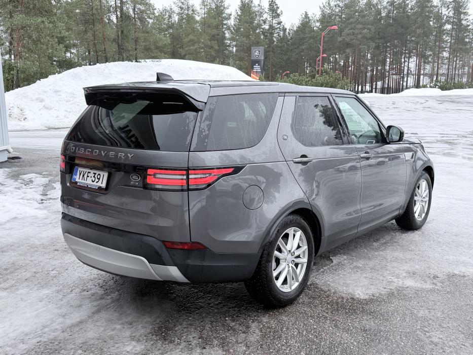 Land Rover Discovery 2018