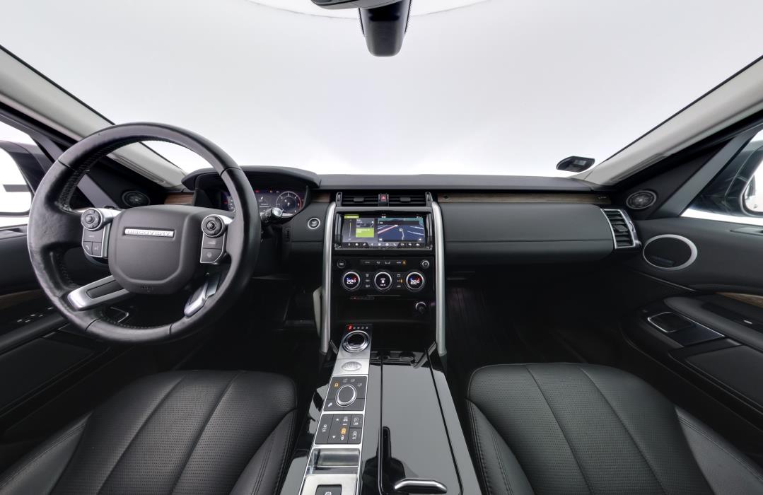 Land Rover Discovery 2018