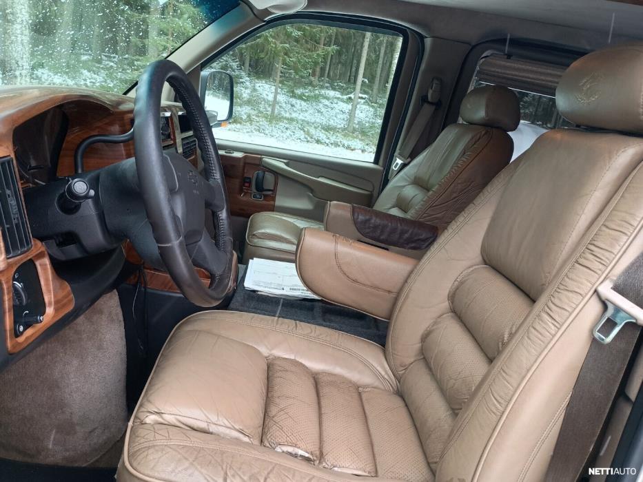 Chevrolet Express 1500 2003