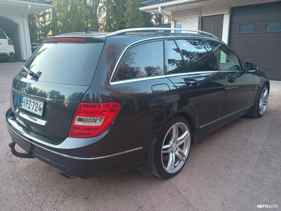 Mercedes-Benz C 2011