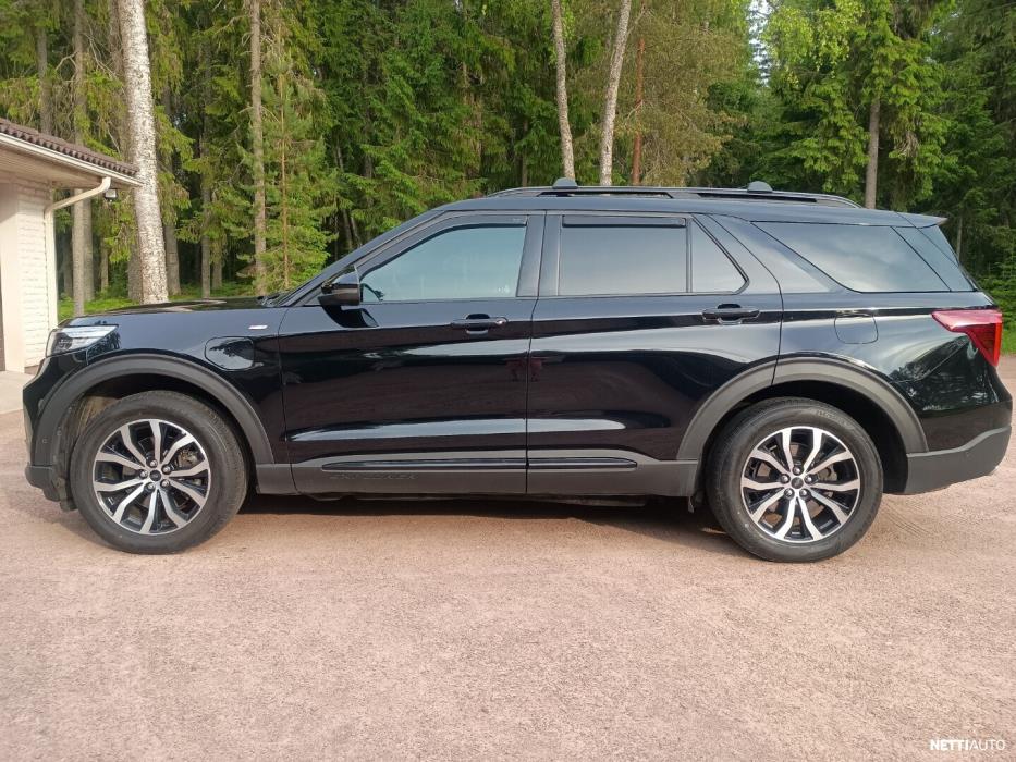 Ford Explorer 2021