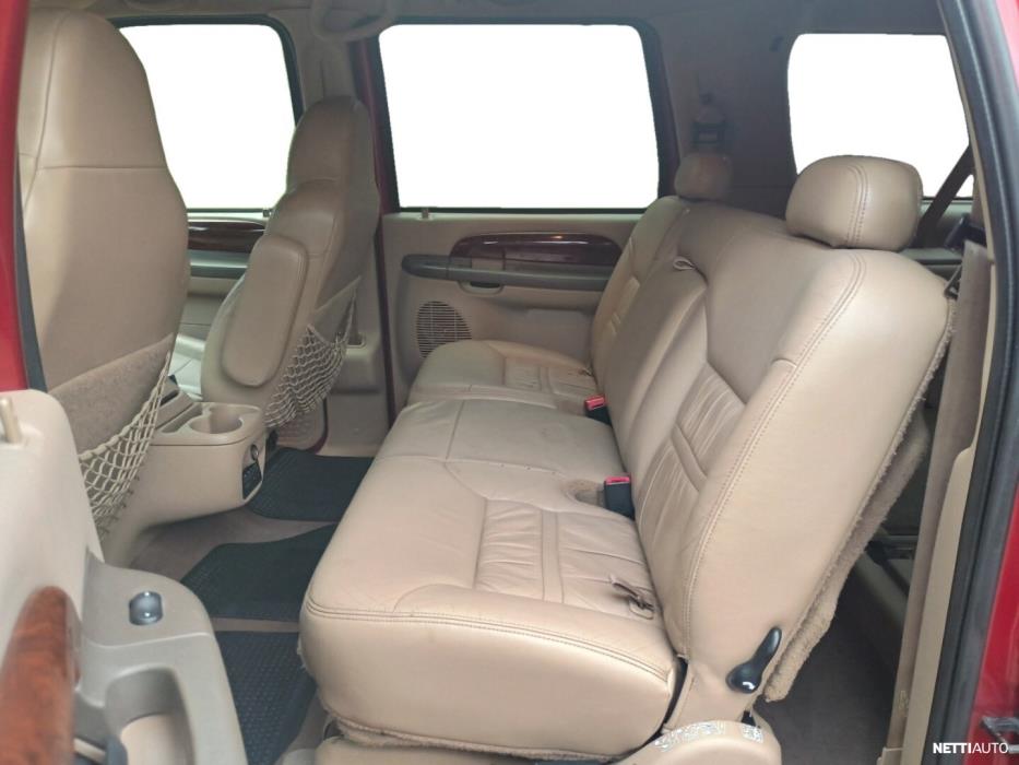 Ford Excursion 2000