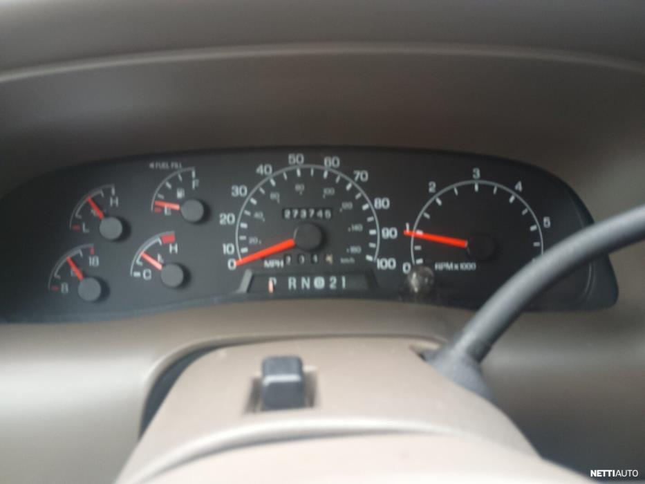 Ford Excursion 2000