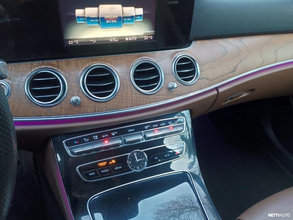 Mercedes-Benz E 2017