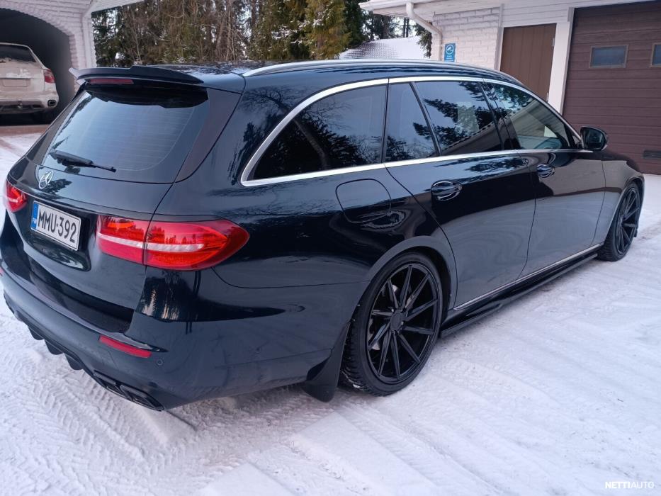 Mercedes-Benz E 2017