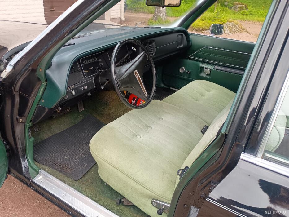 Plymouth Fury 1974