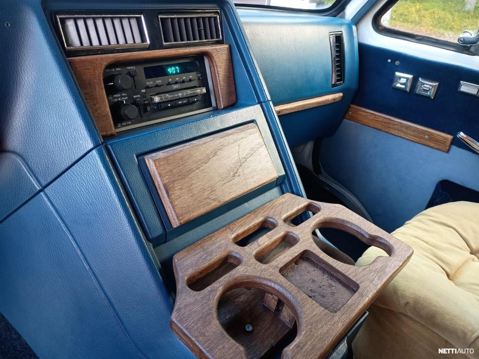 Chevrolet Chevy Van 1991