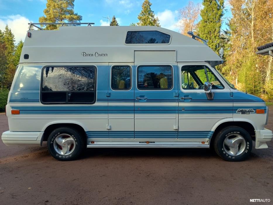 Chevrolet Chevy Van 1991
