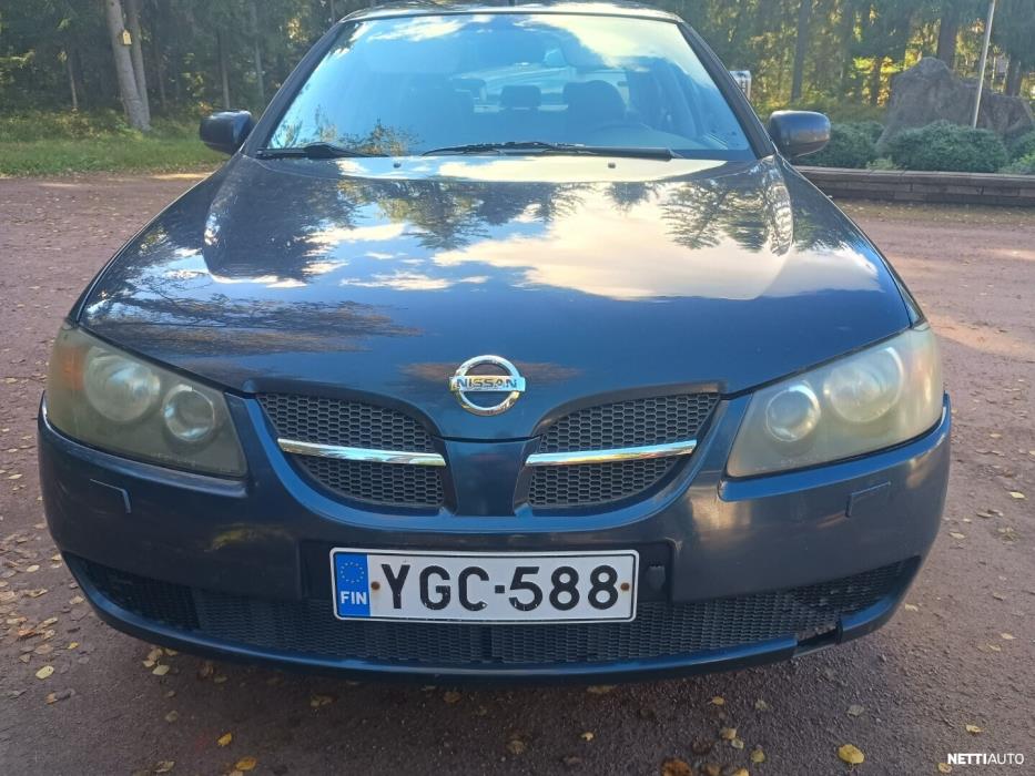 Nissan Almera 2005