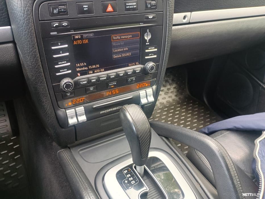 Porsche Cayenne 2010