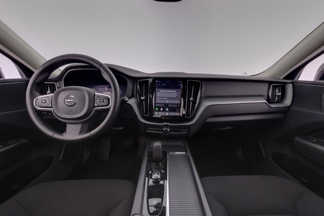 Volvo XC60 2022