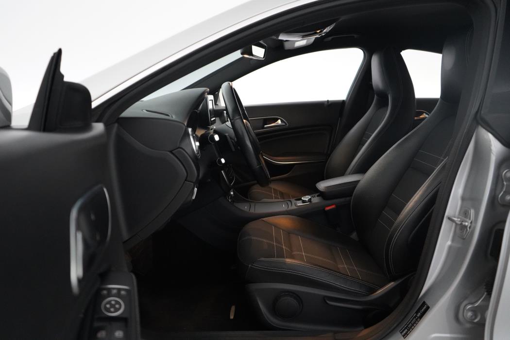 Mercedes-Benz CLA 2013