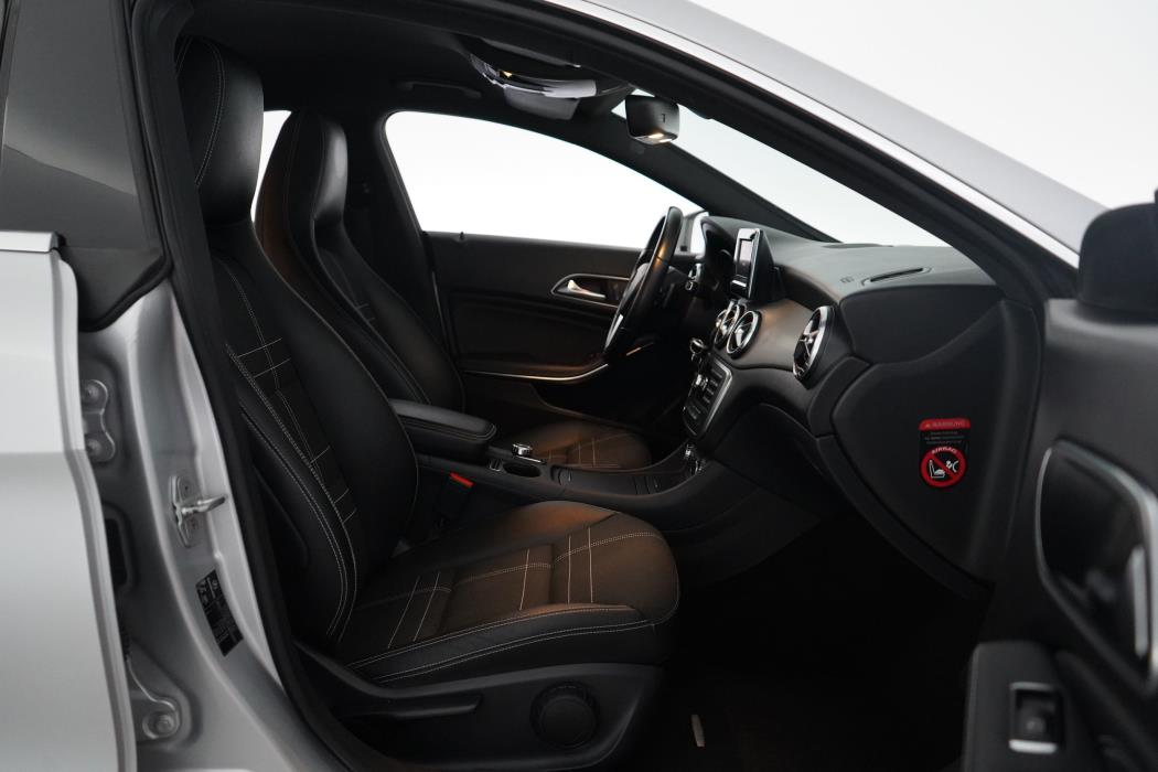 Mercedes-Benz CLA 2013