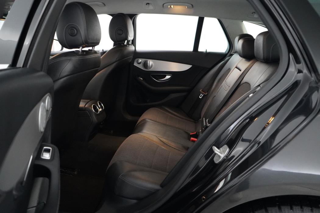 Mercedes-Benz C 2015