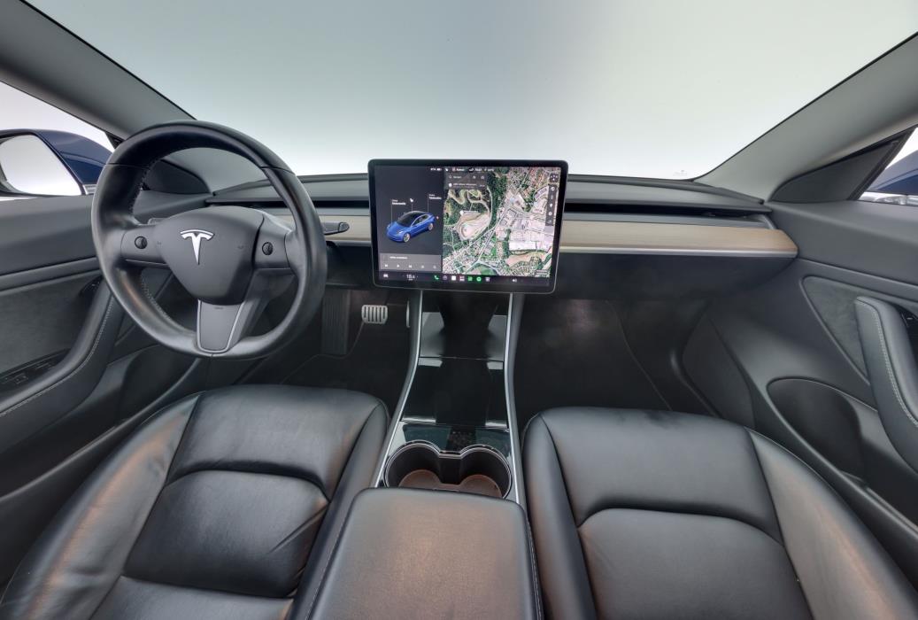 Tesla Model 3 2019
