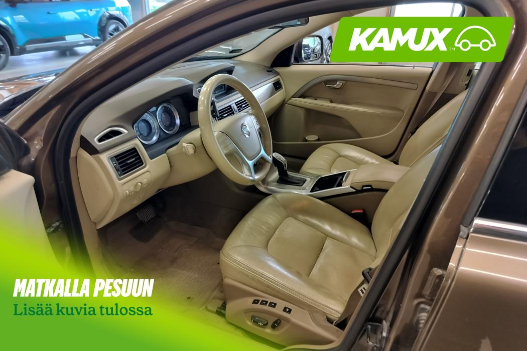 Volvo XC70 2012
