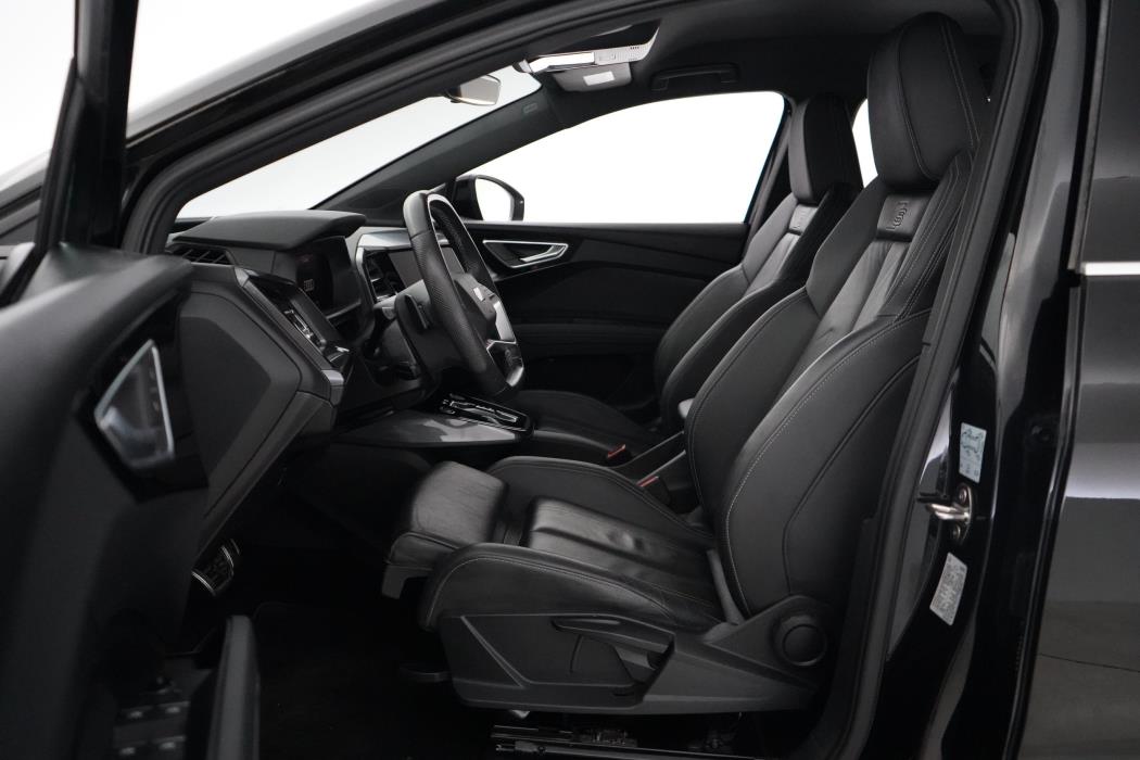 Audi Q4 e-tron 2023
