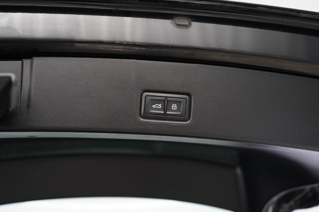 Audi Q4 e-tron 2023