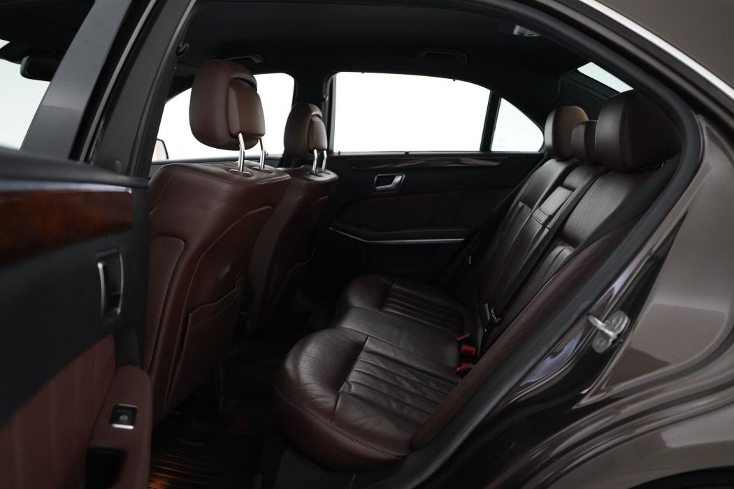 Mercedes-Benz E 2013