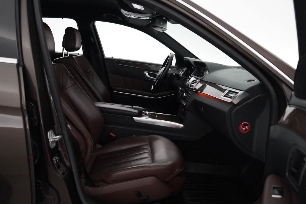 Mercedes-Benz E 2013
