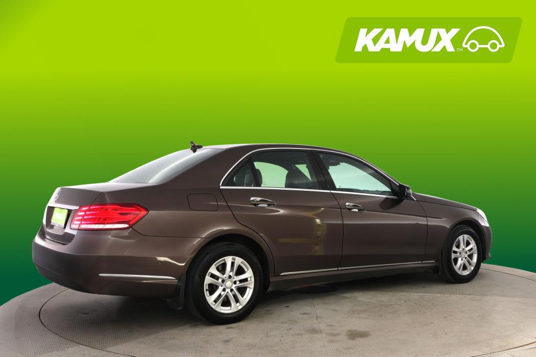 Mercedes-Benz E 2013