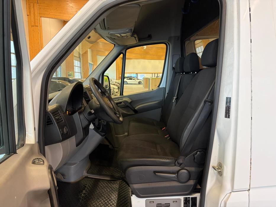 Mercedes-Benz Sprinter 2013