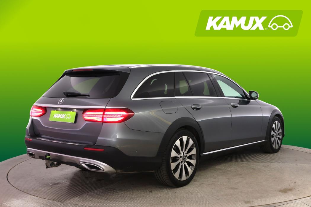 Mercedes-Benz E 2017