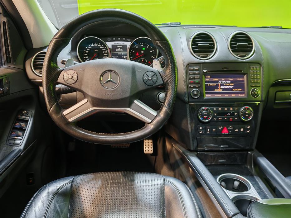 Mercedes-Benz ML 2010